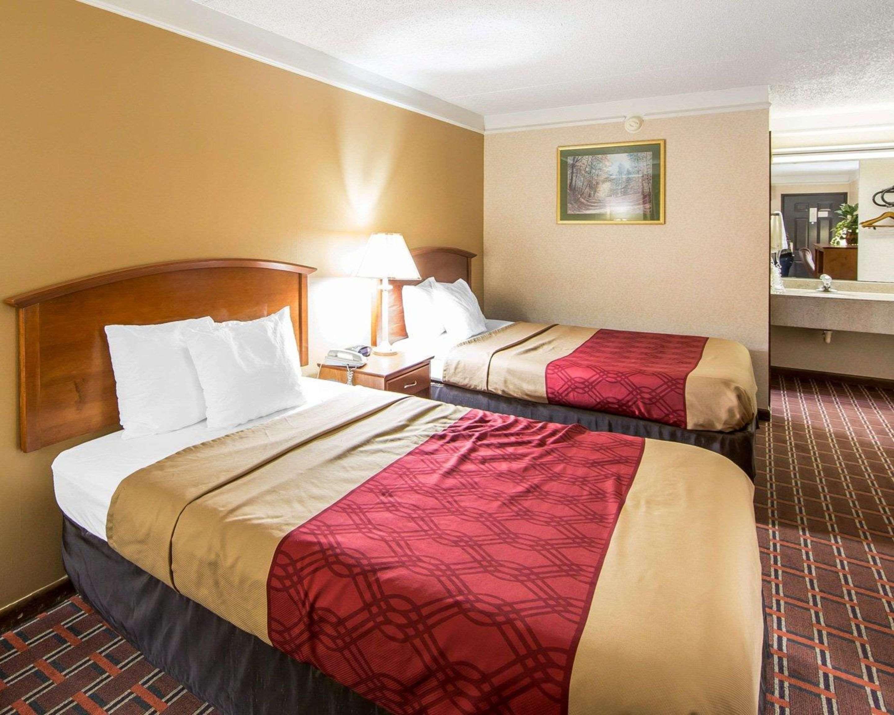 Econo Lodge North Ноксвилл Экстерьер фото