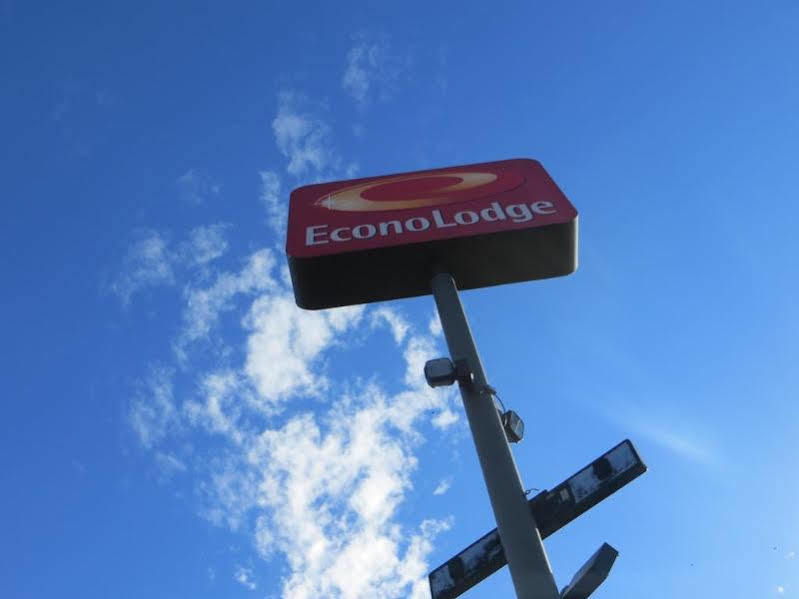 Econo Lodge North Ноксвилл Экстерьер фото