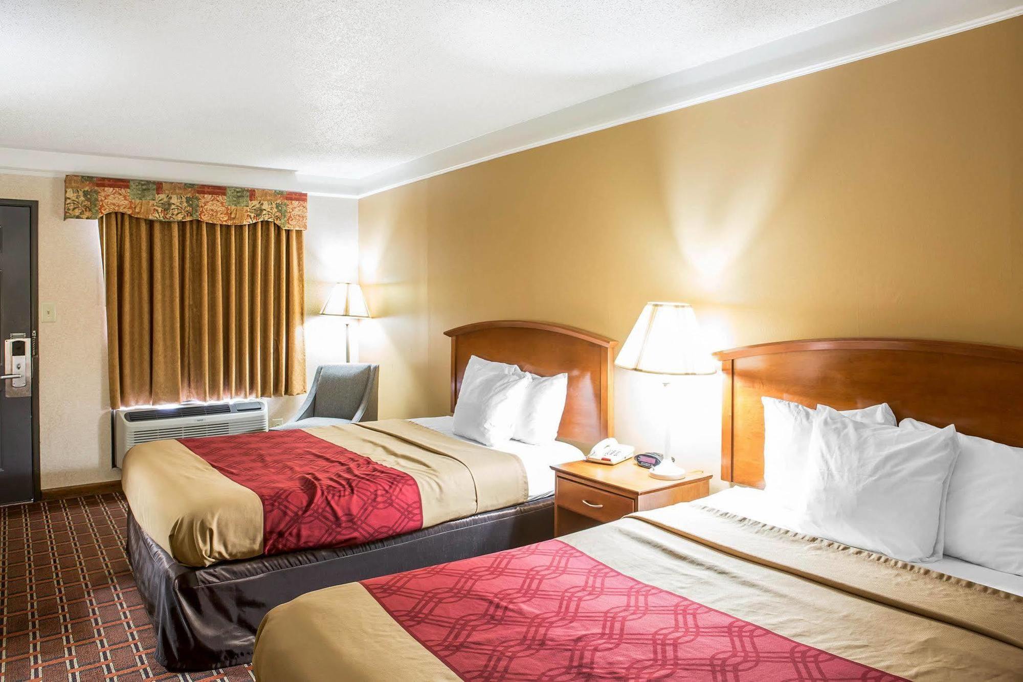 Econo Lodge North Ноксвилл Экстерьер фото